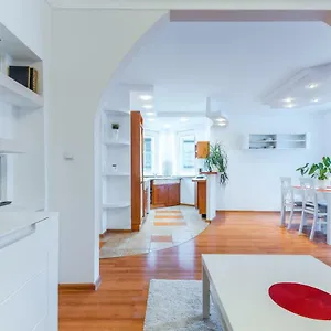  Apartment Na Starowce